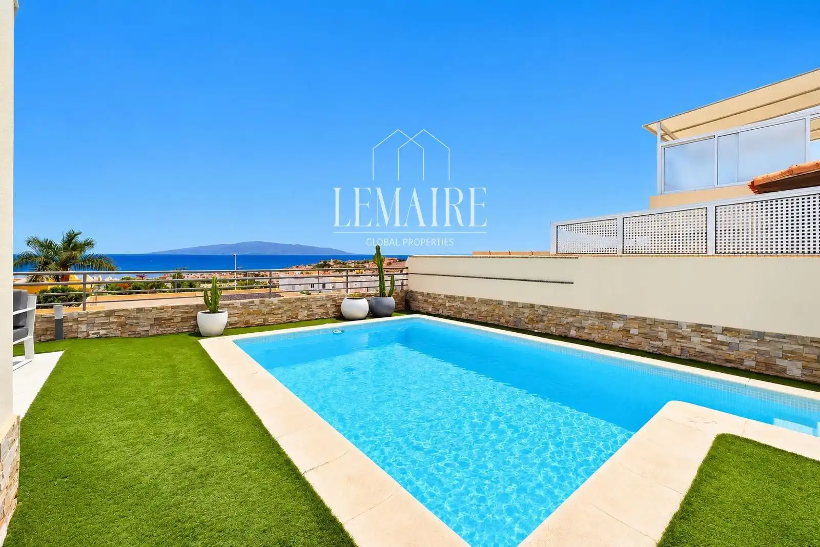 Swimming pool of Houses for sale in Adeje  with Air Conditioner, Terrace and Storage room