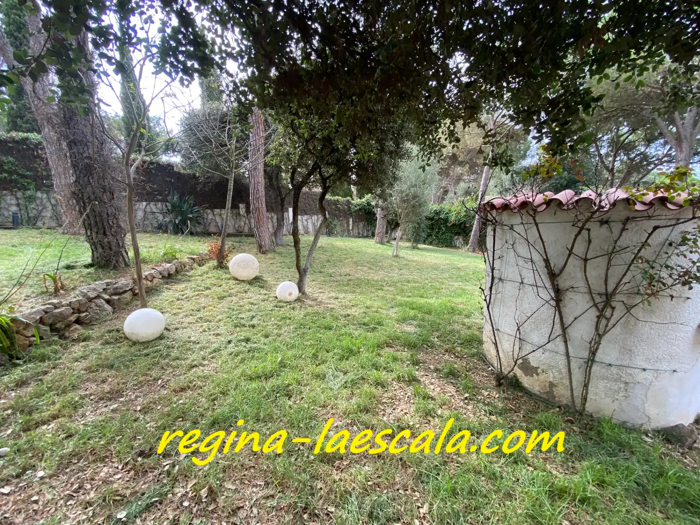 Jardí de Casa o xalet en venda en L'Escala amb Aire condicionat, Calefacció i Jardí privat