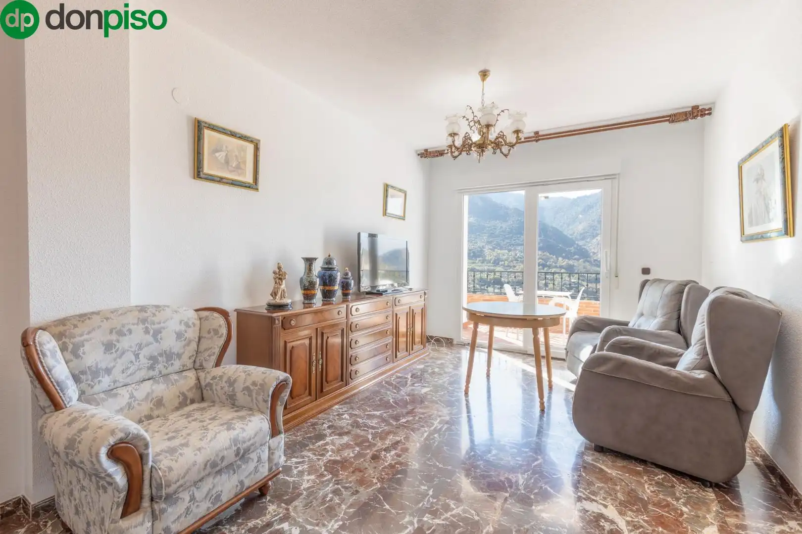 Sala de estar de Piso en venta en Güéjar Sierra con Terraza, Trastero y Balcón