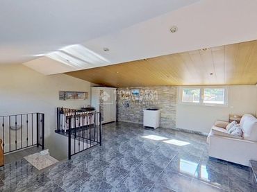 Maison jumelée à vendre à Escodines