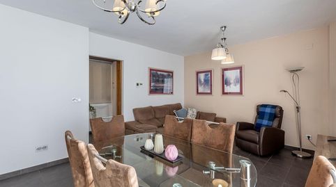 Foto 5 de Piso de alquiler en Carretera de Granada - La Alcazaba, Alhendín