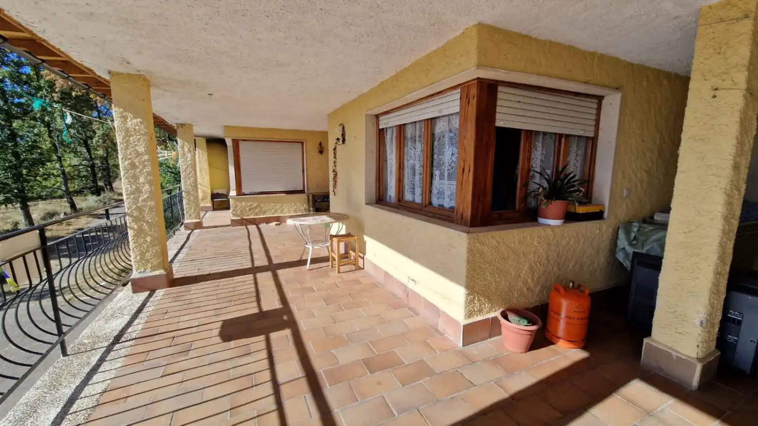 Garten von Country house zum Verkauf in Valdepiélago mit Terrasse, Abstellraum und Möbliert