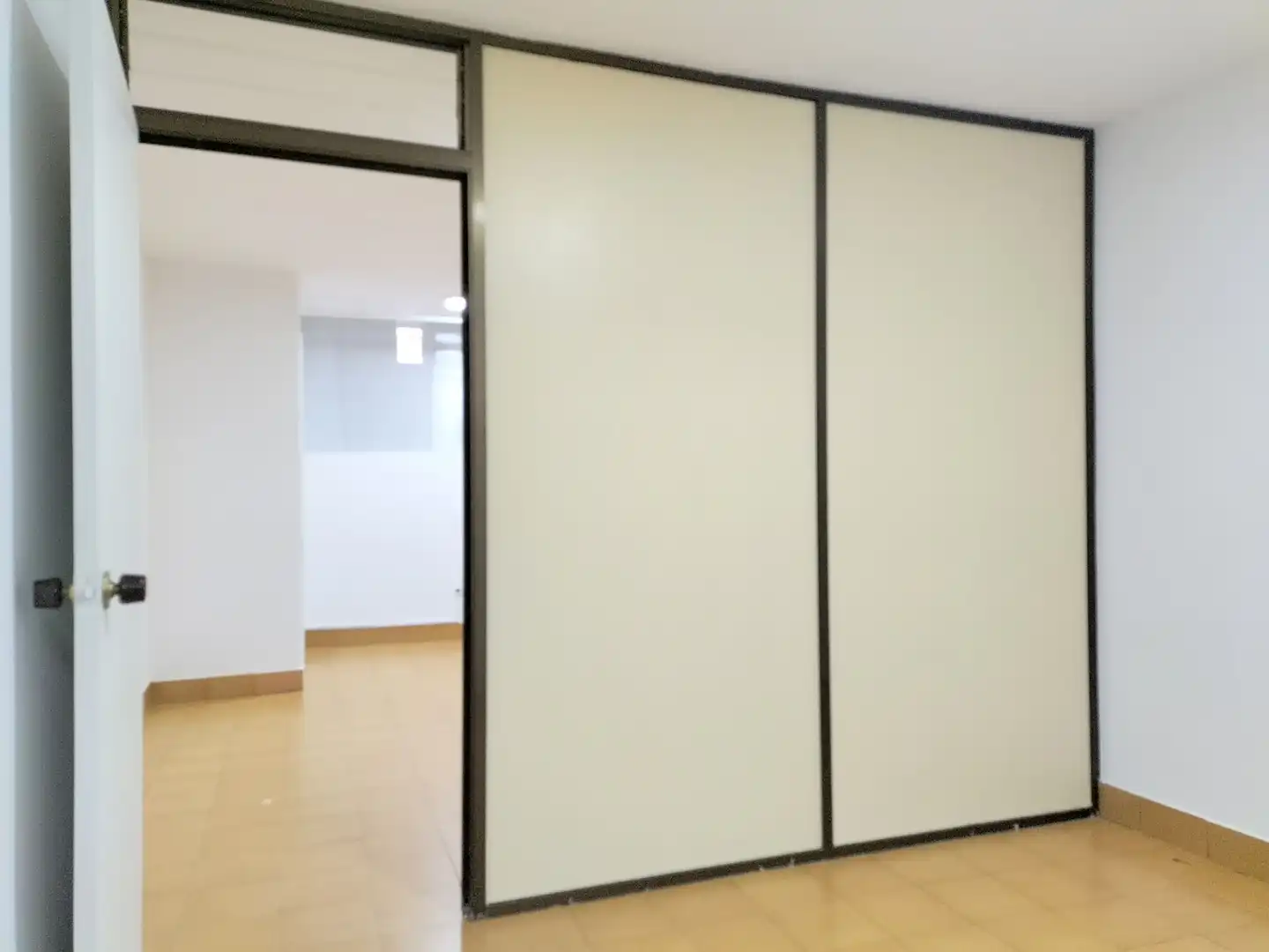 Büro zum Verkauf in Praza Pontevedra, Ensanche
