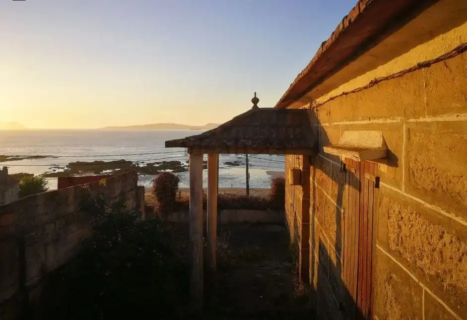 Vista exterior de Casa o chalet en venta en Vigo  con Jardín privado y Balcón