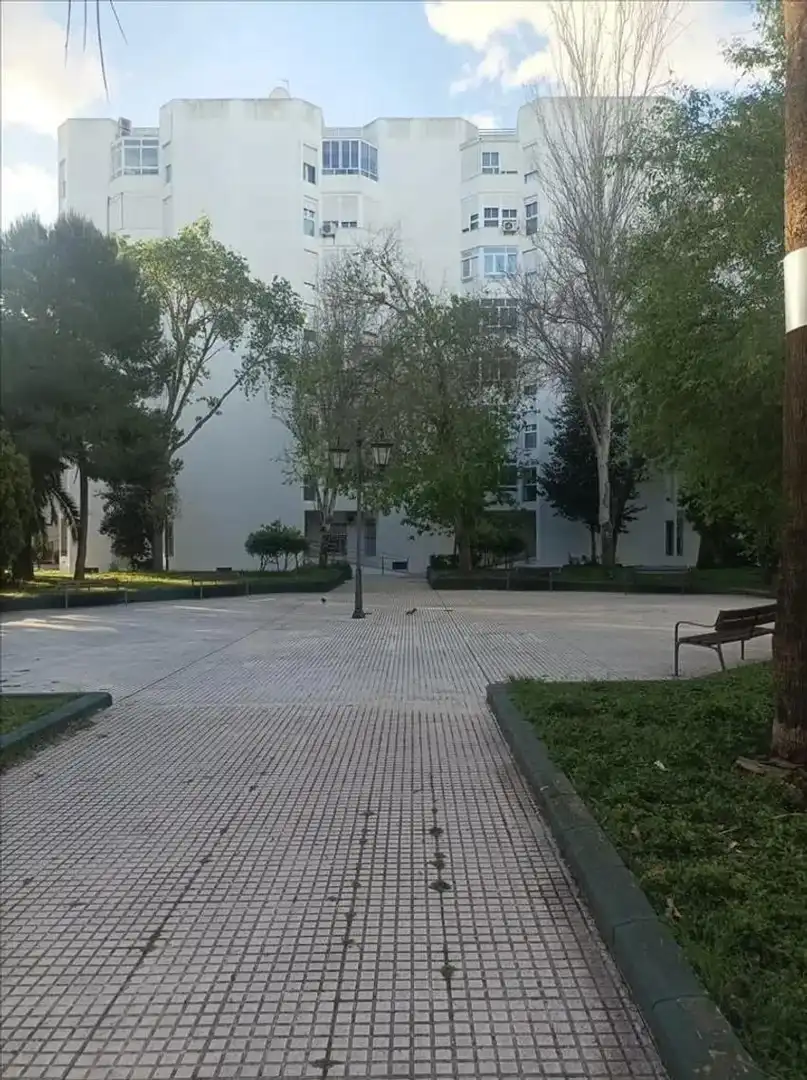 Vista exterior de Pis en venda en San Fernando