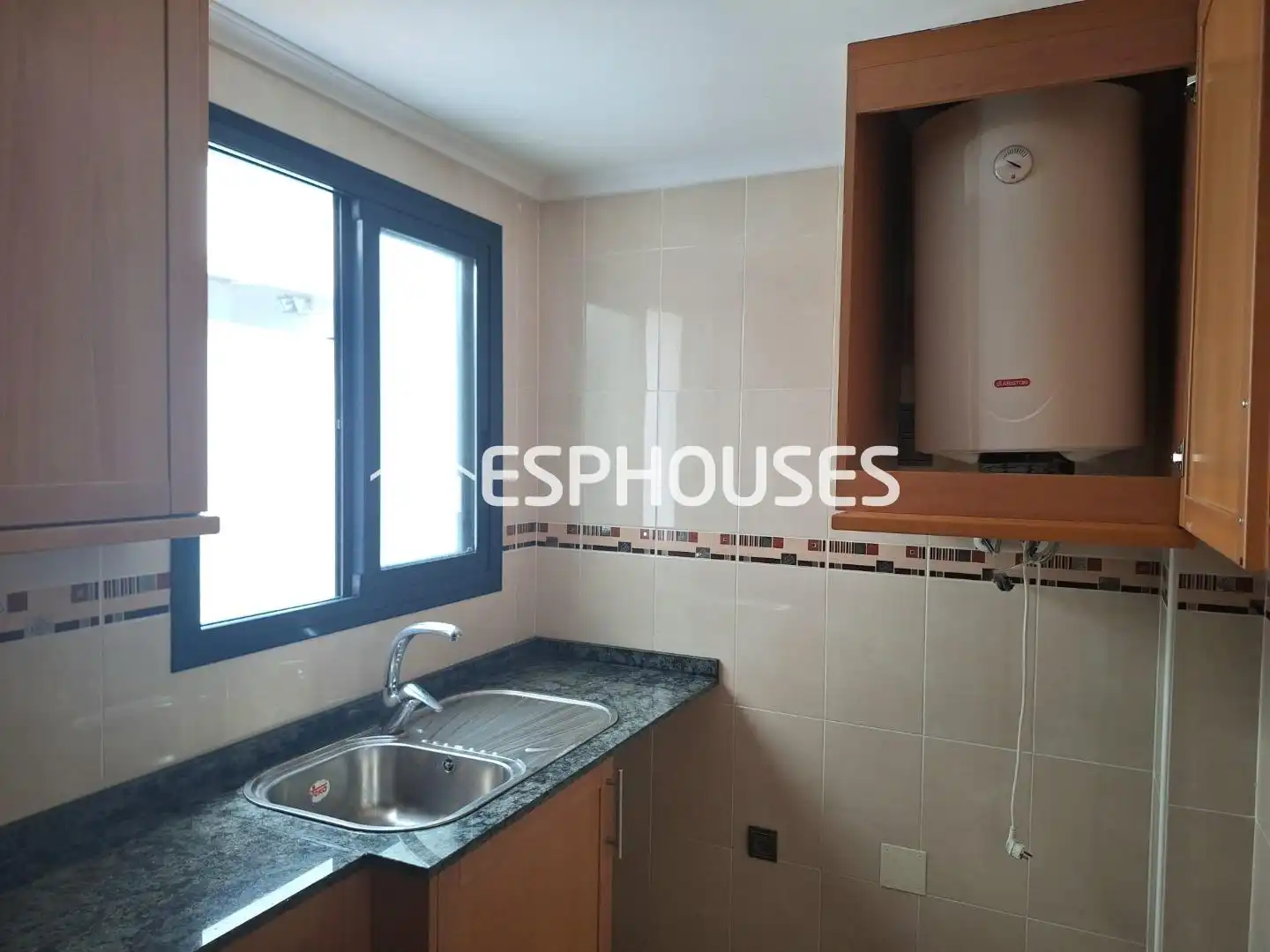 Cocina de Apartamento en venta en Guardamar del Segura con Balcón