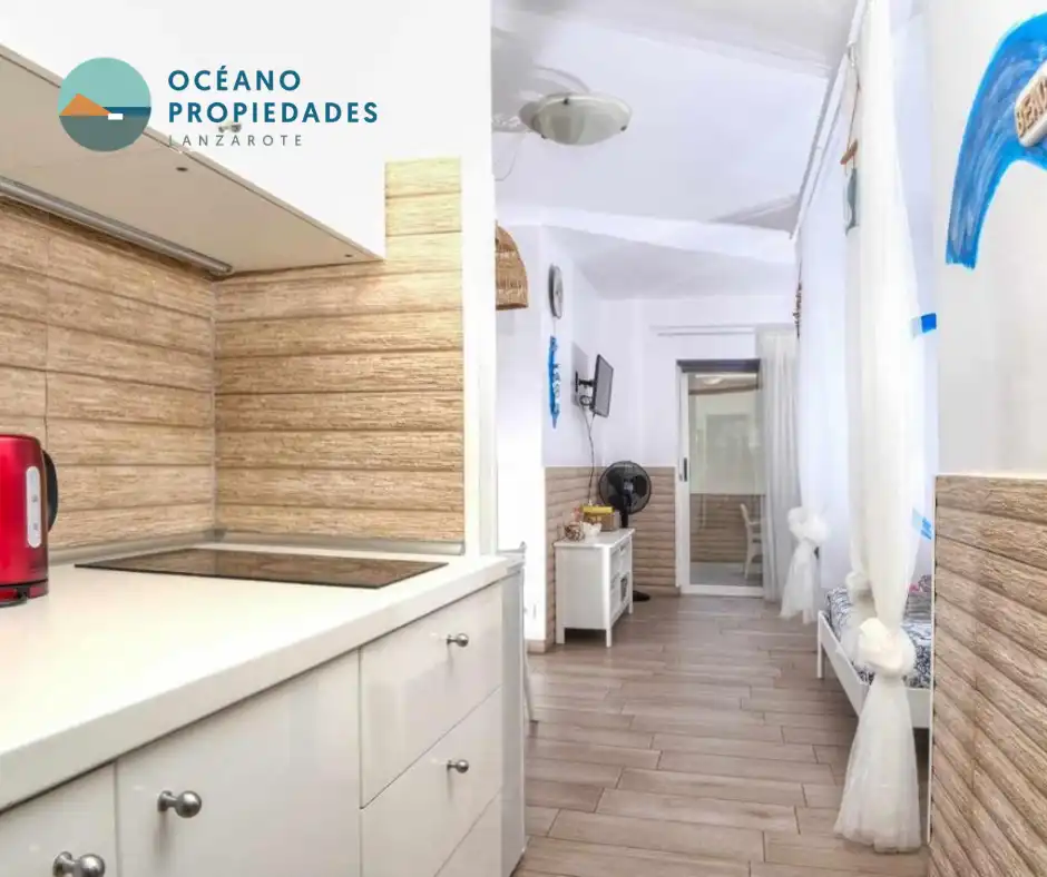 Cocina de Estudio en venta en Teguise con Piscina comunitaria