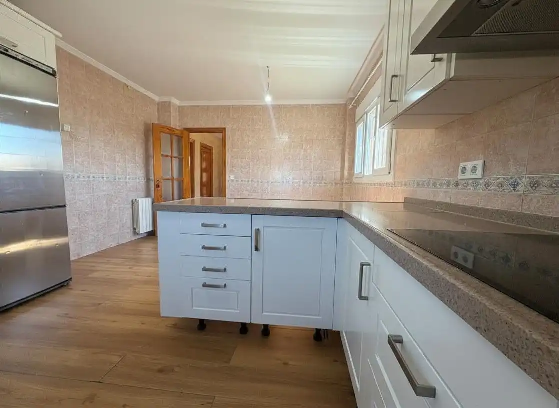 Cocina de Casa o chalet en venta en Algeciras con Calefacción, Jardín privado y Terraza