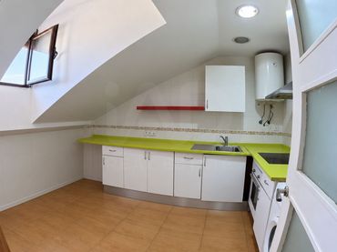 Appartamento con ascensore in vendita a Yeles