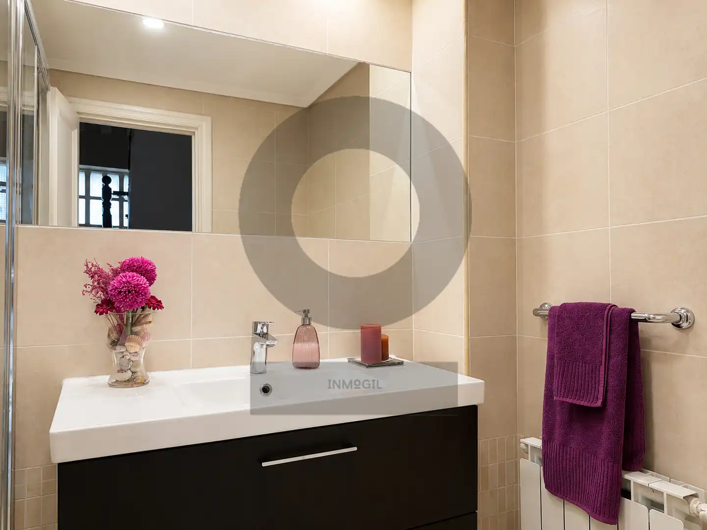 Bathroom of Houses for sale in Pozuelo de Alarcón  with Air Conditioner, Heating and Private garden