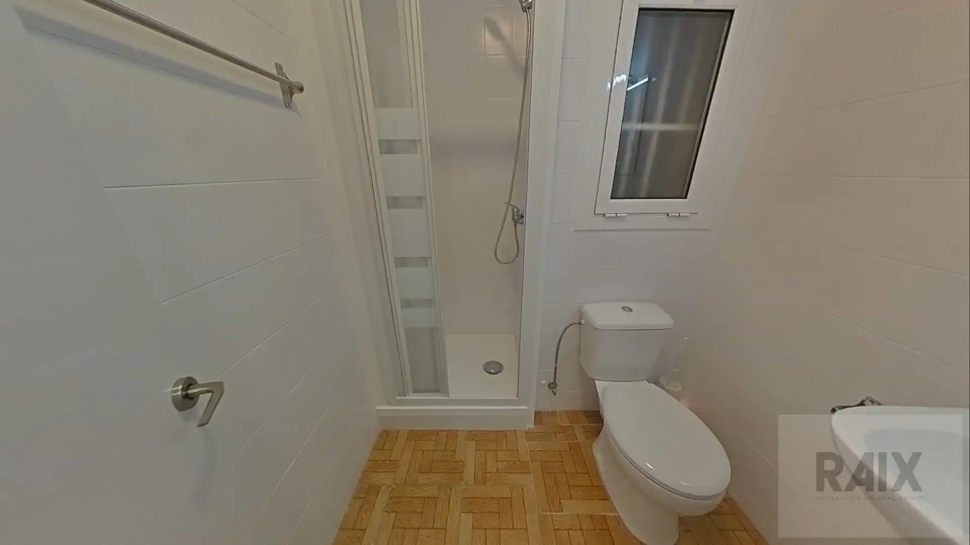 Bany de Pis en venda en Sabadell