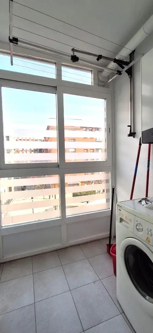 Vista exterior de Piso en venta en Barakaldo  con Calefacción y Trastero