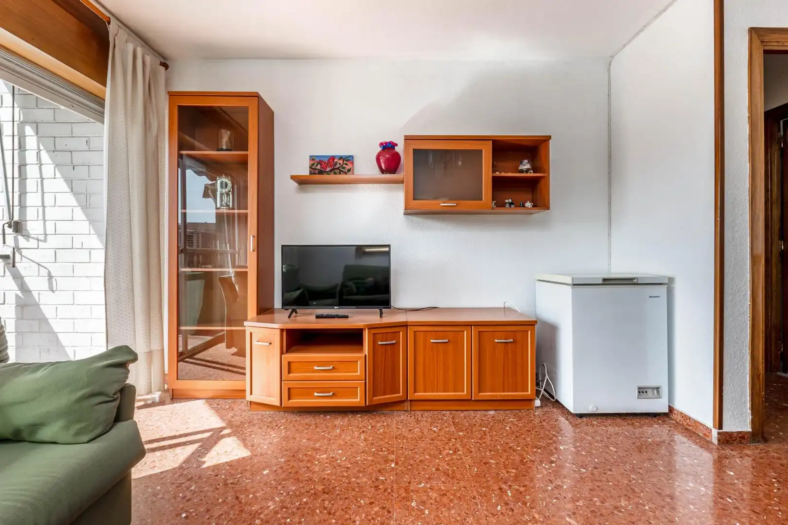Zimmer in Calle PROFESOR FRANCISCO DALMAU, Joaquina Eguaras