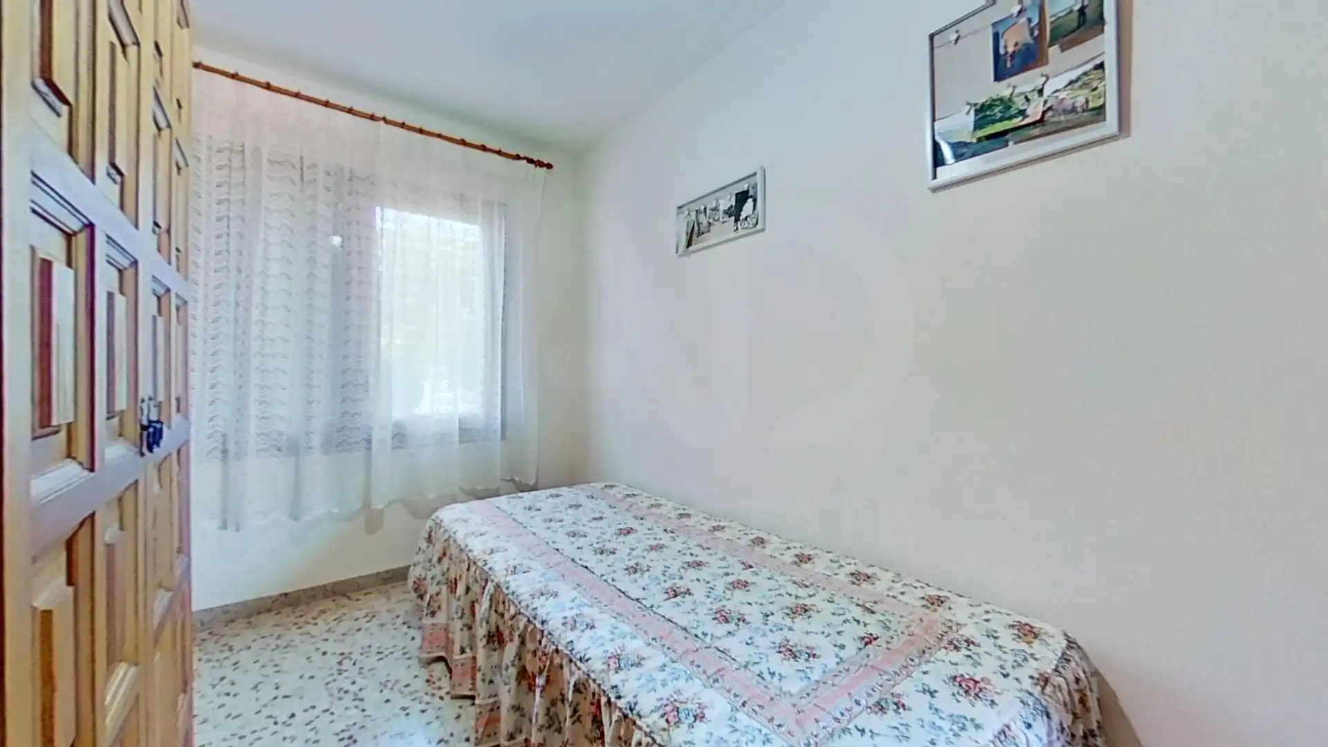 Bedroom of Houses for sale in Roda de Berà