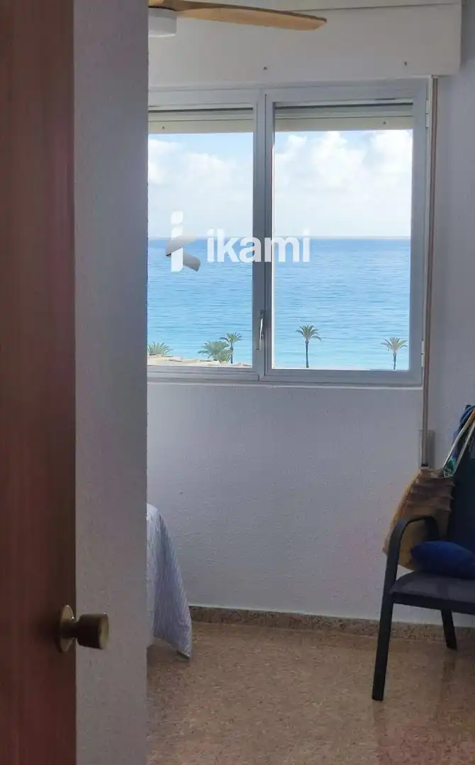 Habitación de Piso en venta en Villajoyosa / La Vila Joiosa con Terraza, Piscina y Piscina comunitaria