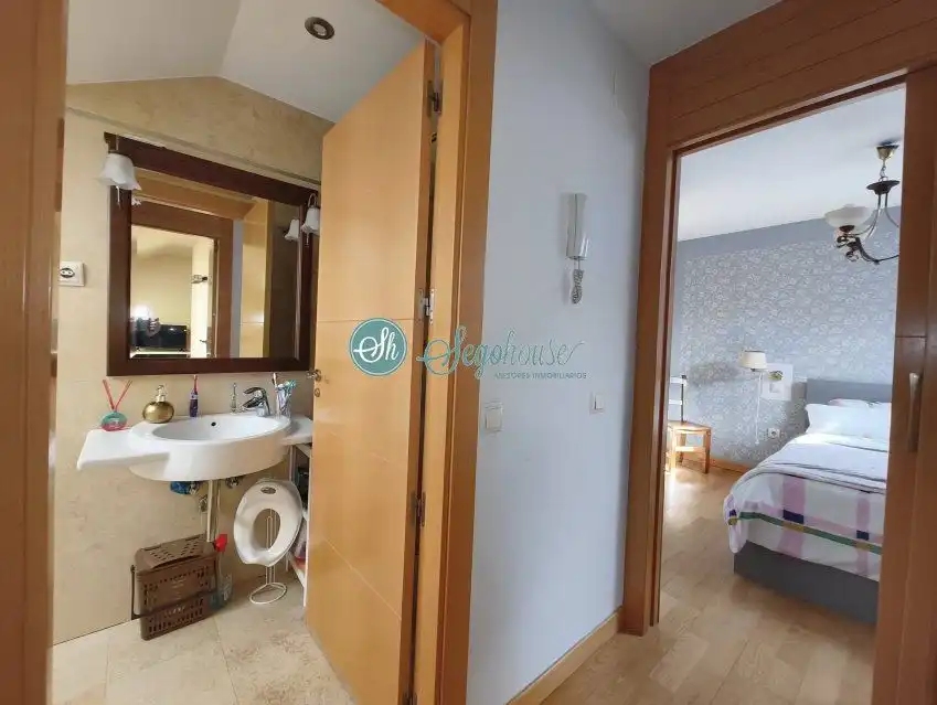 Habitación de Piso en venta en Segovia con Aire acondicionado, Calefacción y Trastero