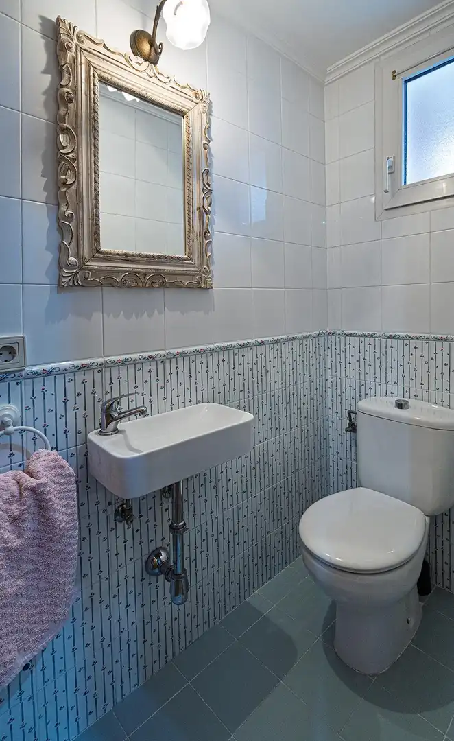Bany de Casa o xalet en venda en Valladolid amb Calefacció, Jardí privat i Parquet