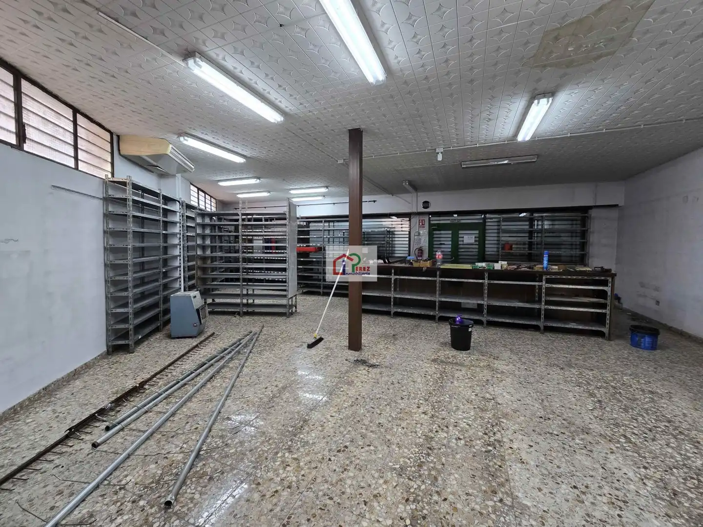 Local commercial à louer à Humanes de Madrid