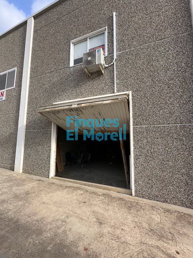 Parking of Industrial buildings for sale in Reus
