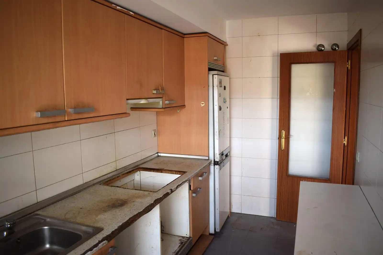 Kitchen of Flat for sale in Sabiñánigo  with Storage room and Balcony