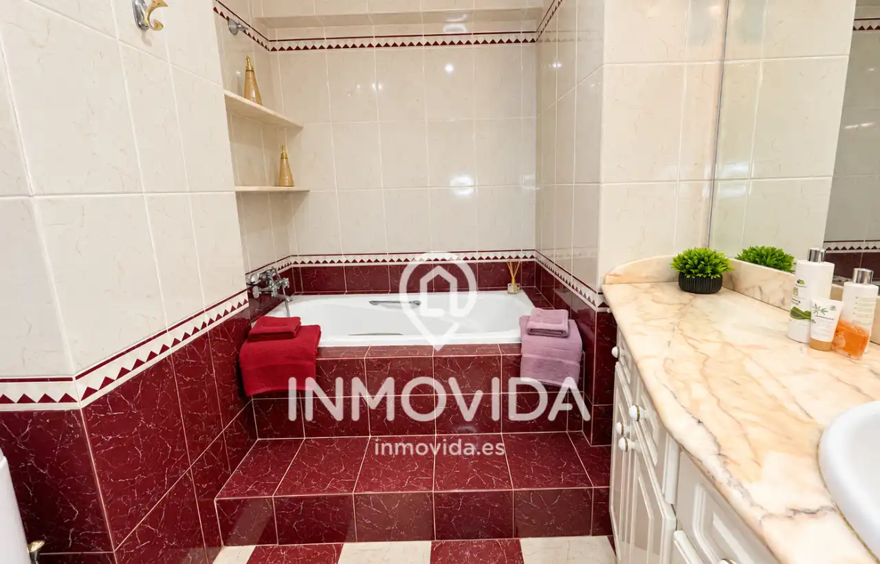 Baño de Piso en venta en Xàtiva con Aire acondicionado, Amueblado y Balcón