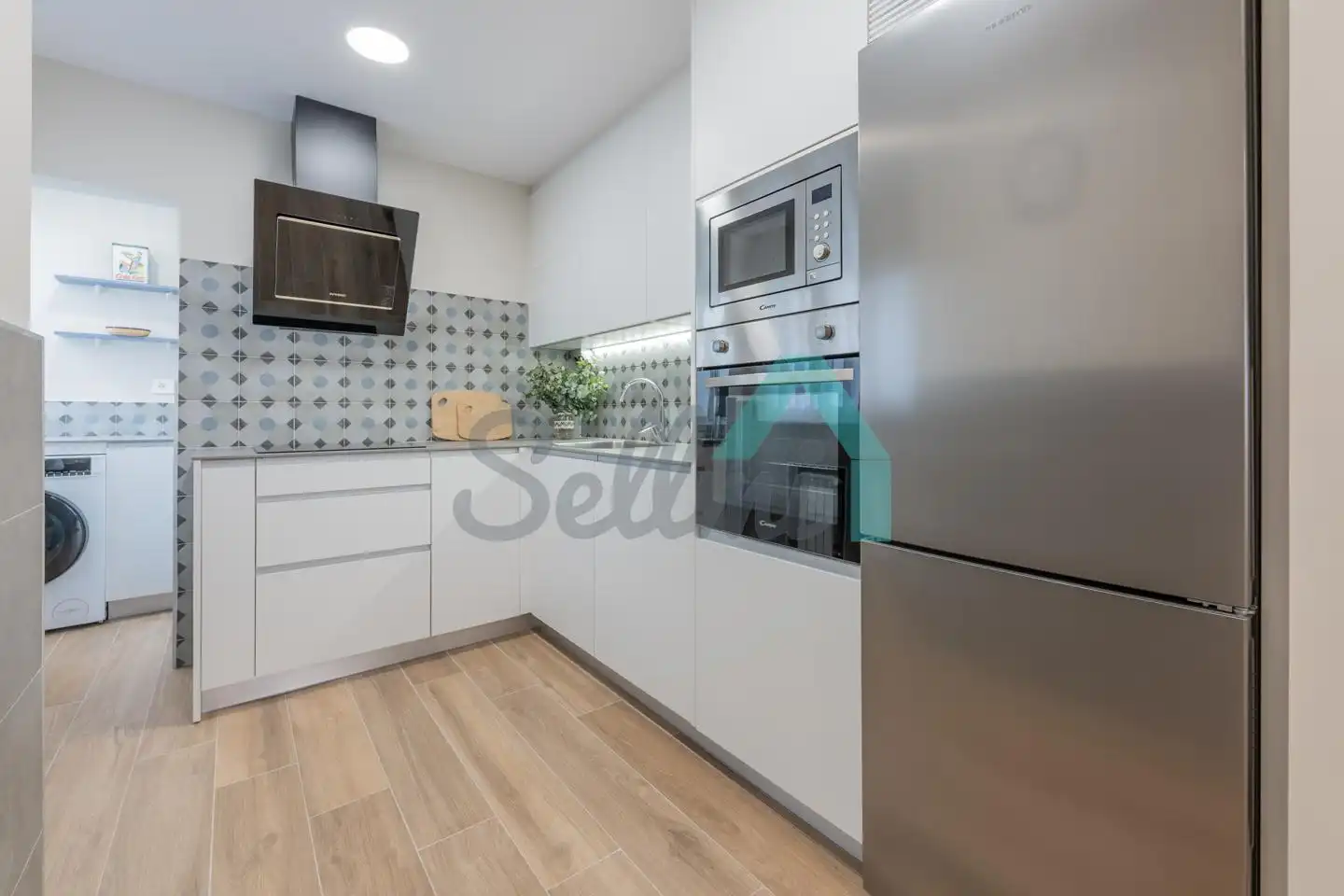 Kitchen of Flat for sale in Oviedo   with Heating and Furnished