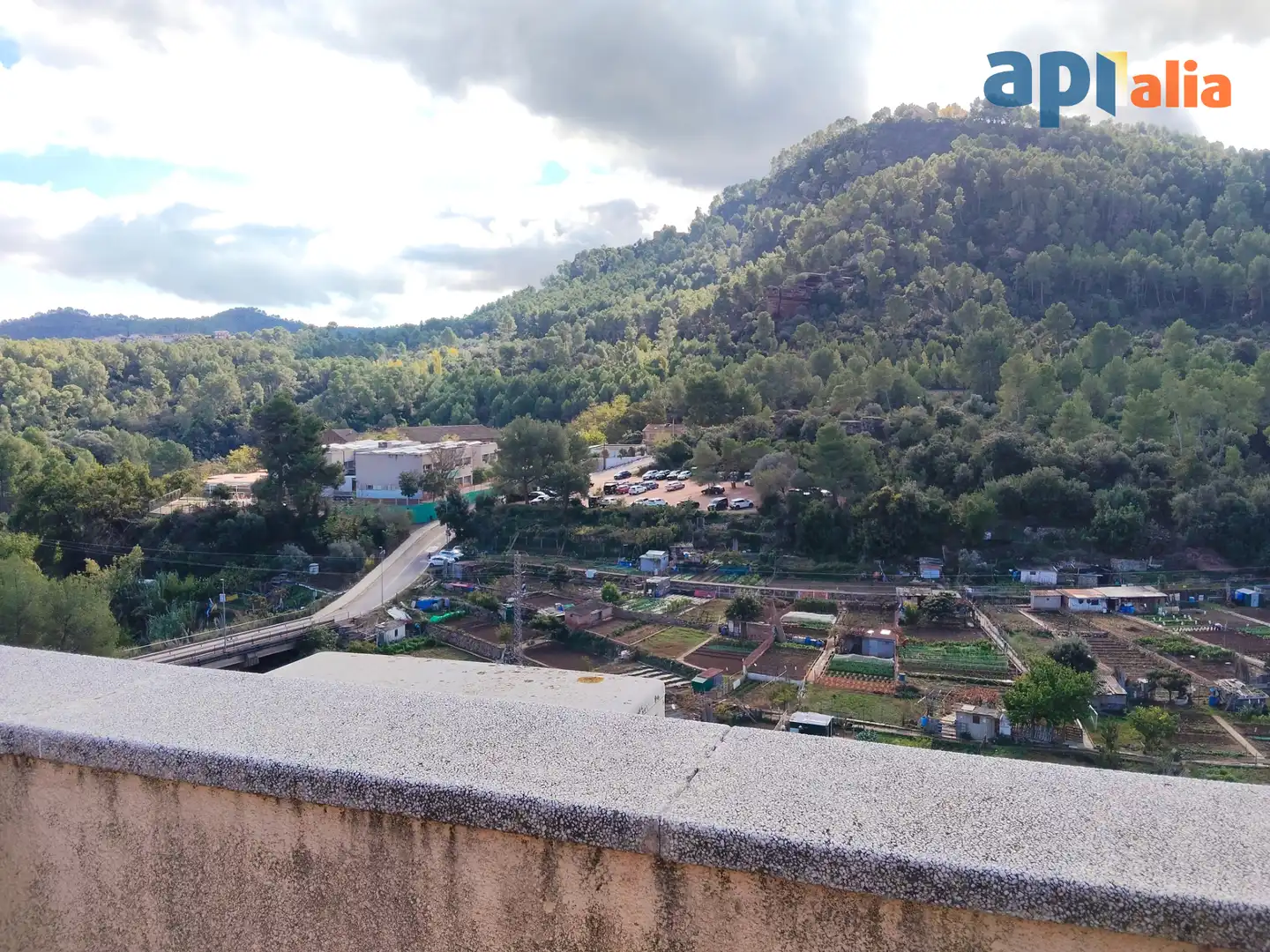Vista exterior de Dúplex en venta en Cervelló con Calefacción, Terraza y Balcón