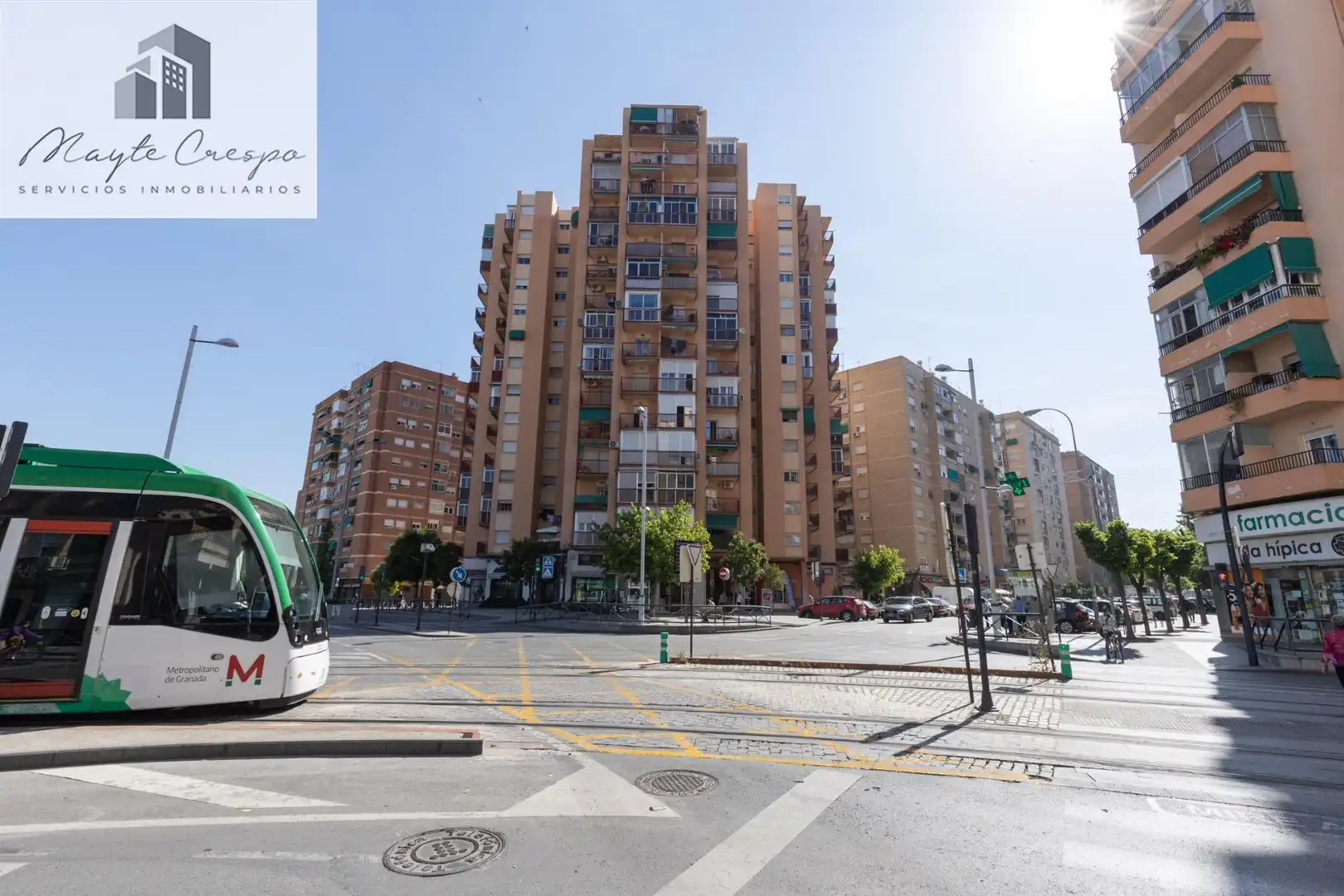 Vista exterior de Piso en venta en Granada con Terraza, Amueblado y Balcón
