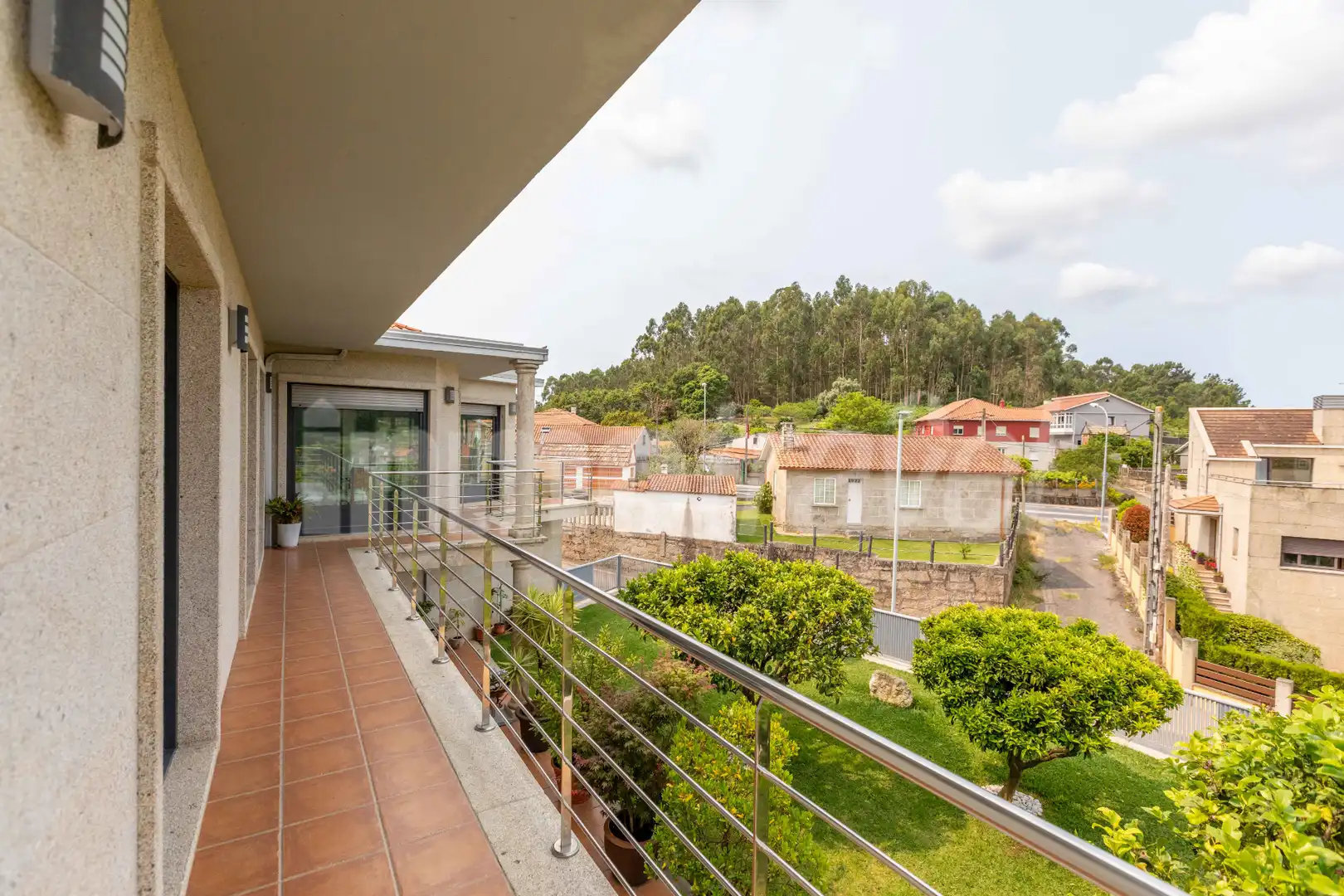 Terraza de Casa o chalet en venta en Sanxenxo con Calefacción, Jardín privado y Parquet