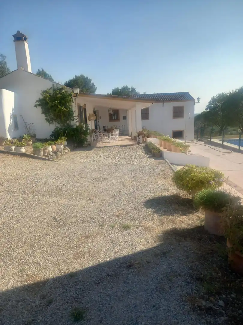 Jardí de Finca rústica en venda en Arcos de la Frontera amb Jardí privat i Piscina comunitària