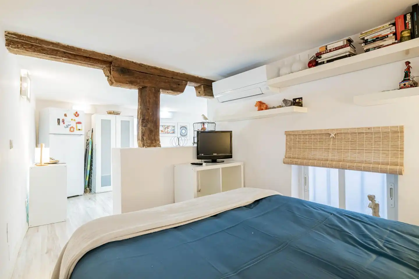 Bedroom of Ground floor for rent in Madrid  with Air Conditioner, Furnished and Internet