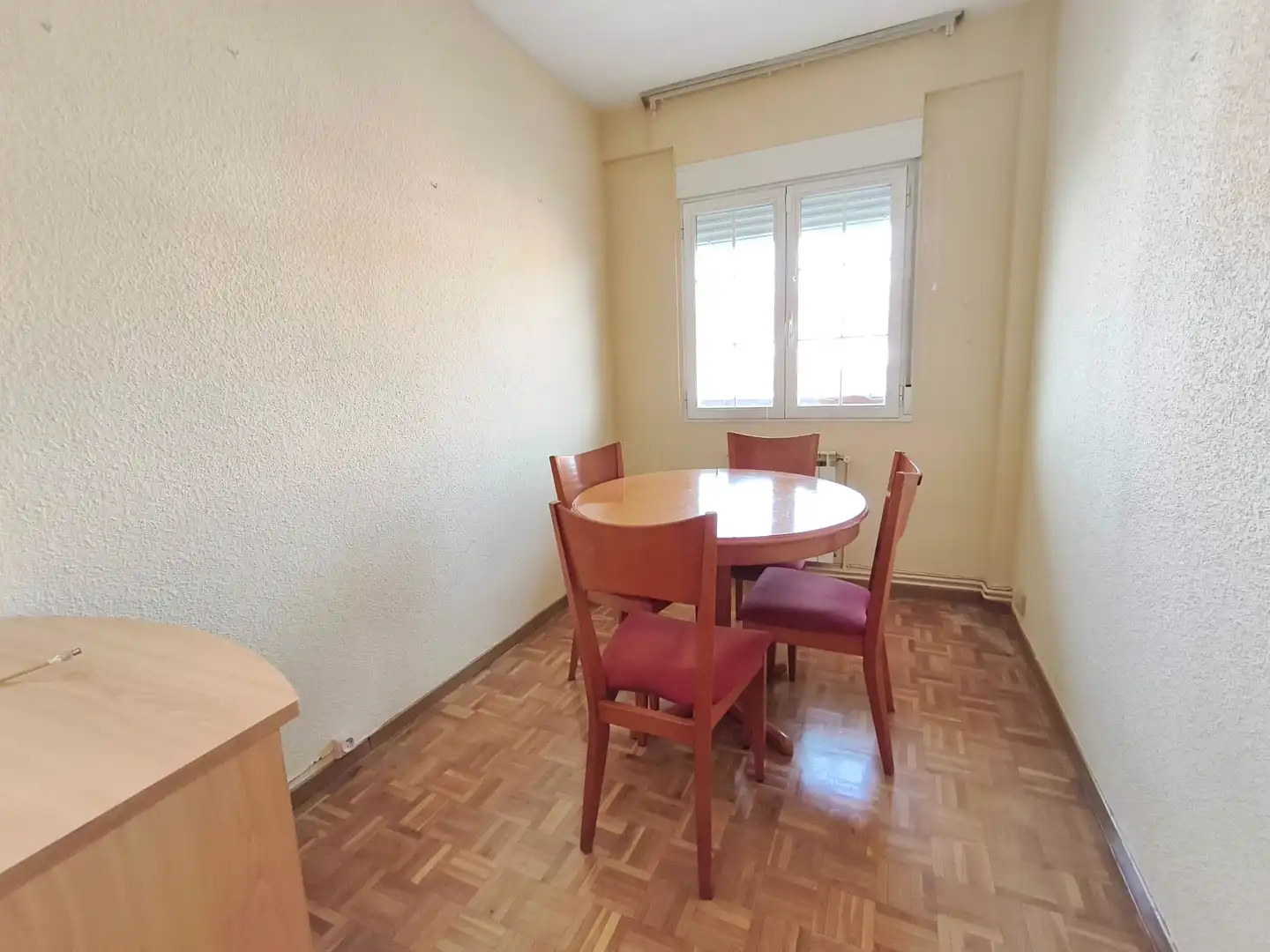 Comedor de Piso en venta en Alcorcón con Aire acondicionado, Calefacción y Terraza