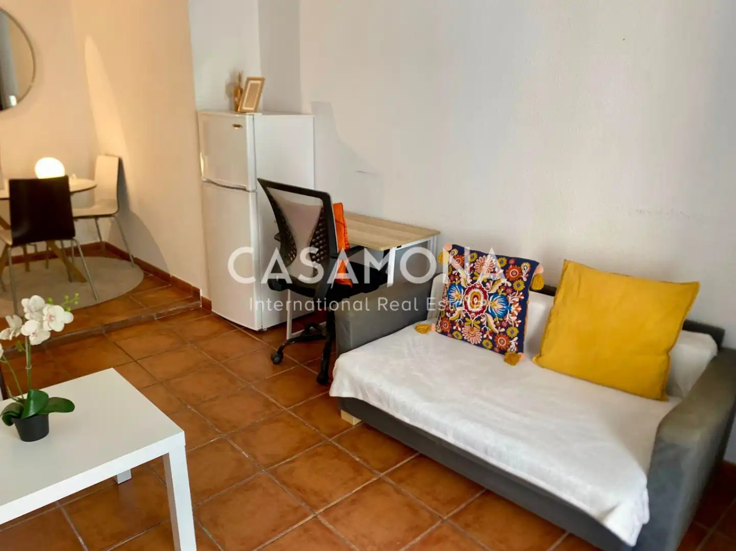 Appartement compact avec terrasse à louer à Ciutat Vella, imagen 3