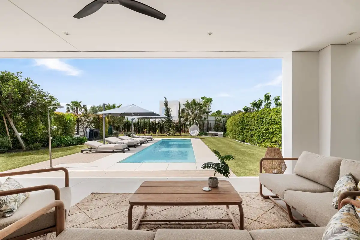 Detached house with pool for sale in Valtocado - La Alquería - La Atalaya, imagen 10