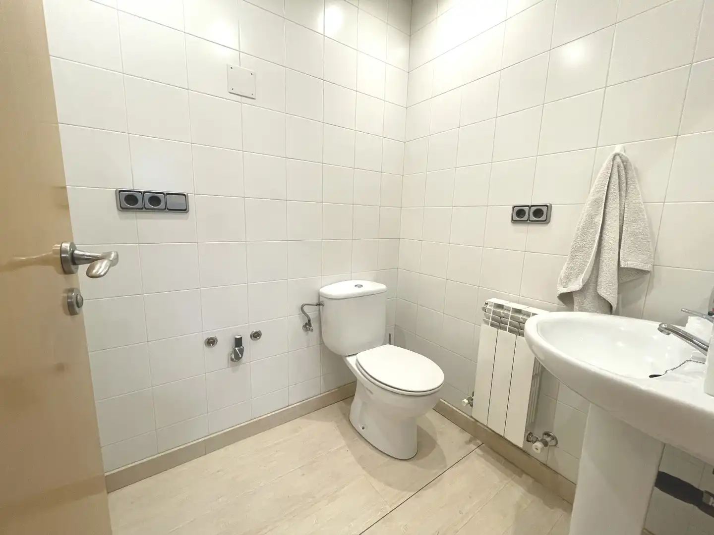 Baño de Piso en venta en Salamanca con Terraza y Balcón