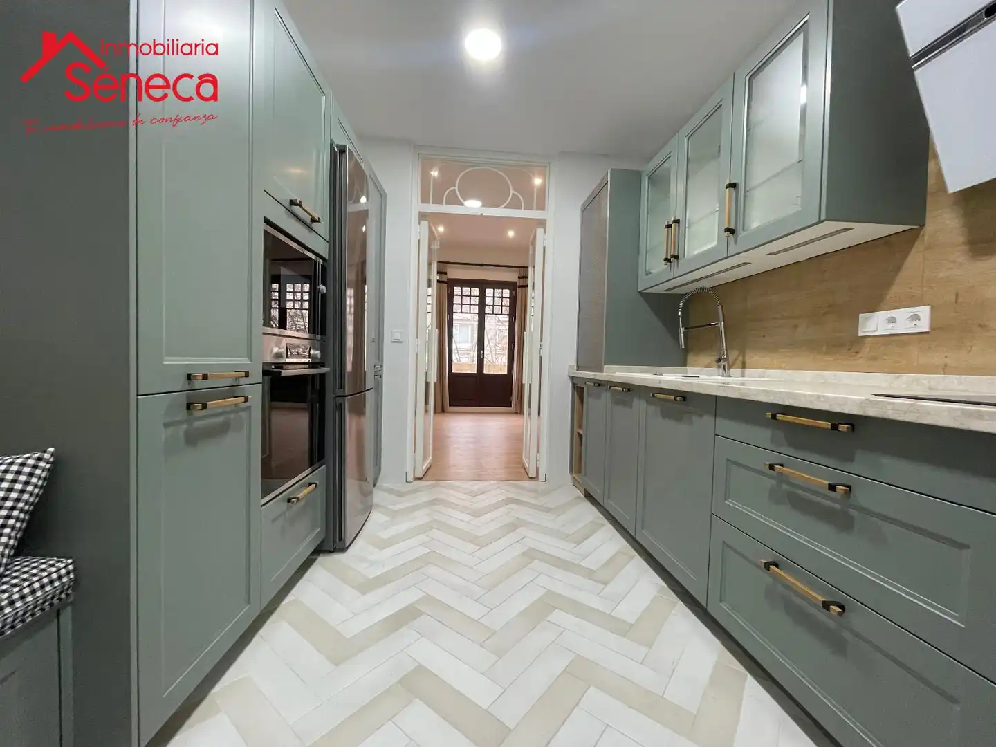 Cocina de Piso en venta en Córdoba con Aire acondicionado, Calefacción y Terraza