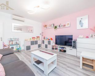 Sala d'estar de Pis en venda en Pinto amb Aire condicionat, Calefacció i Parquet