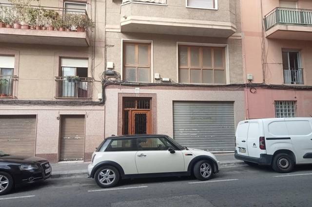Local comercial en Venta en Calle Antonio García Cayuelas, 9 en Carrús Este