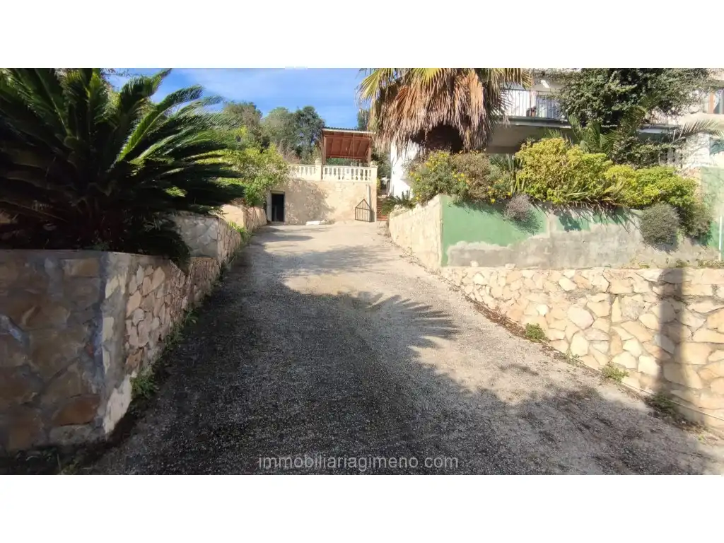 Vista exterior de Casa o xalet en venda en Lloret de Mar amb Terrassa i Piscina