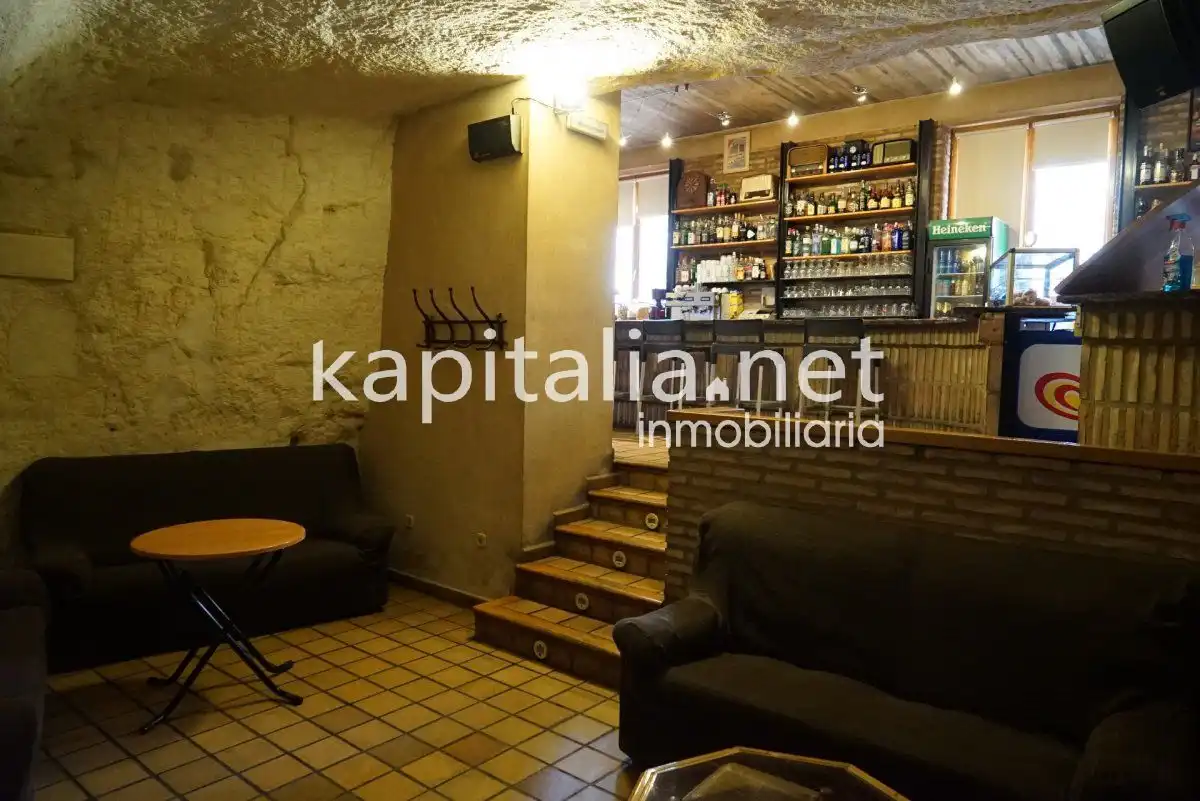 Commercial properties for sale in Bocairent  with Air Conditioner and Furnished