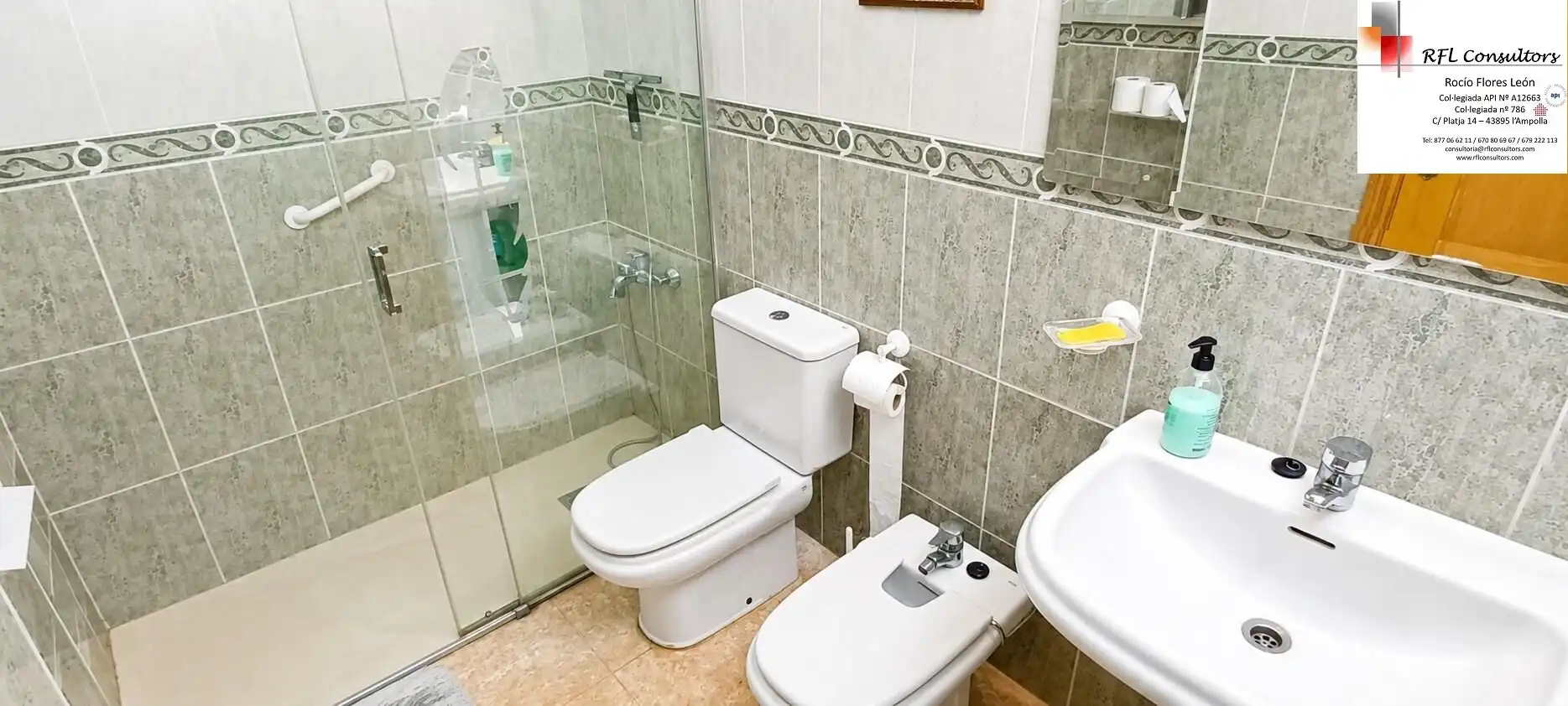 Badezimmer von Wohnungen zum Verkauf in Torreblanca mit Privatgarten, Terrasse und Abstellraum