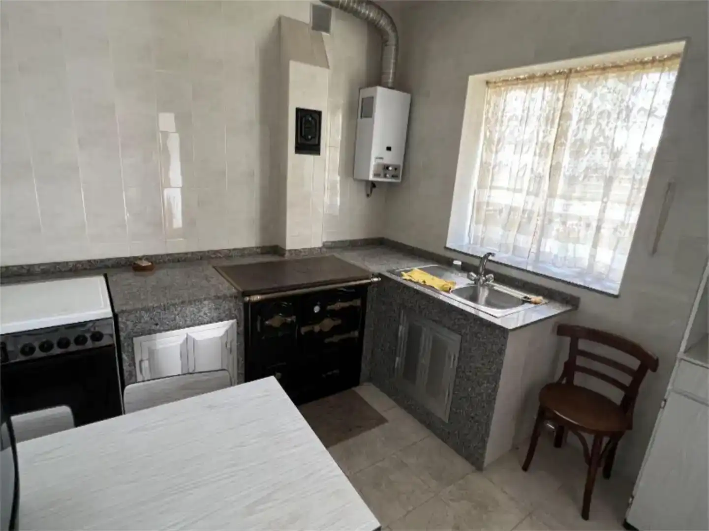 Cuina de Casa o xalet en venda en Forcarei