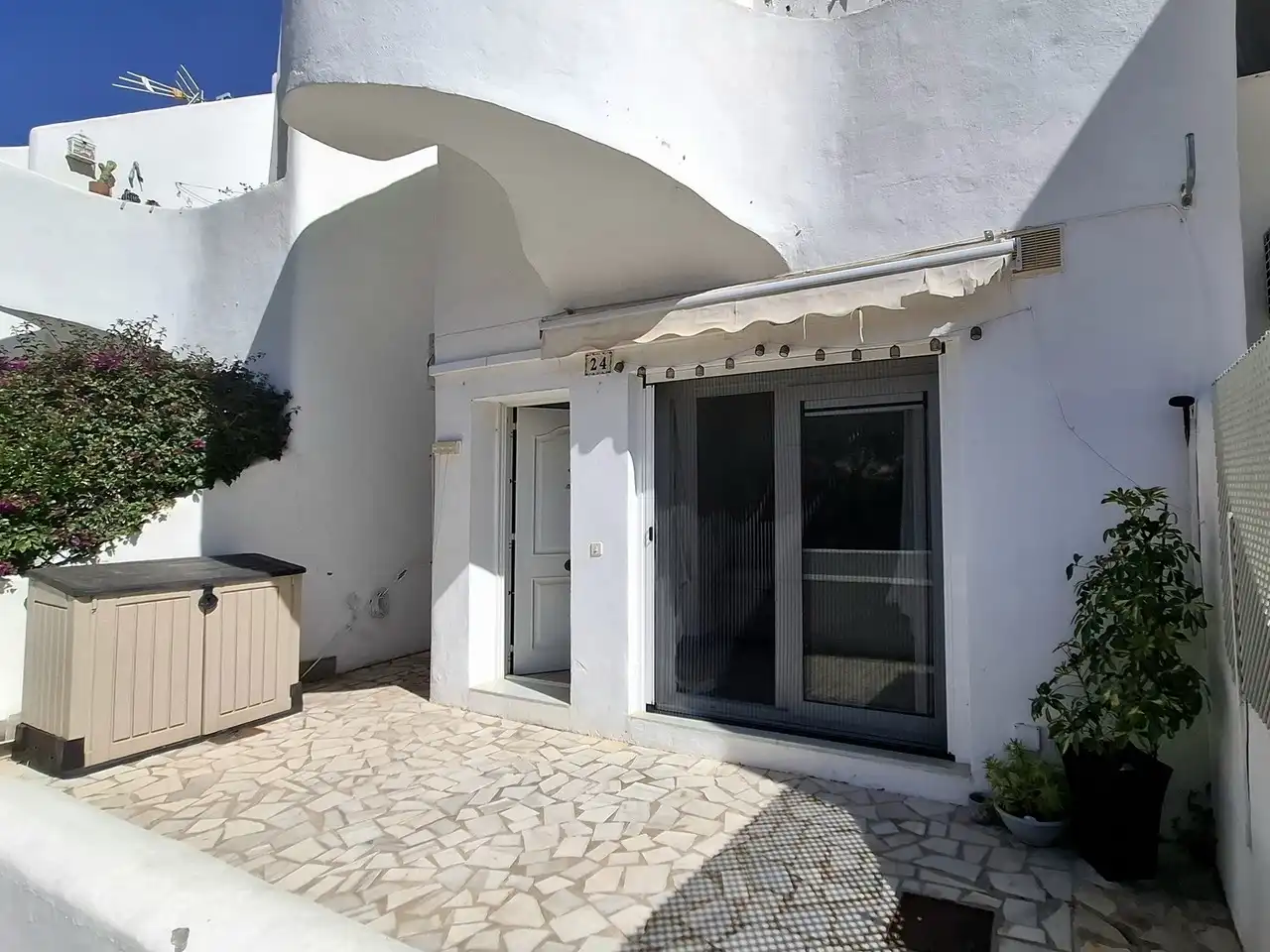 Außenansicht von Wohnungen zum Verkauf in Mojácar mit Klimaanlage und Terrasse