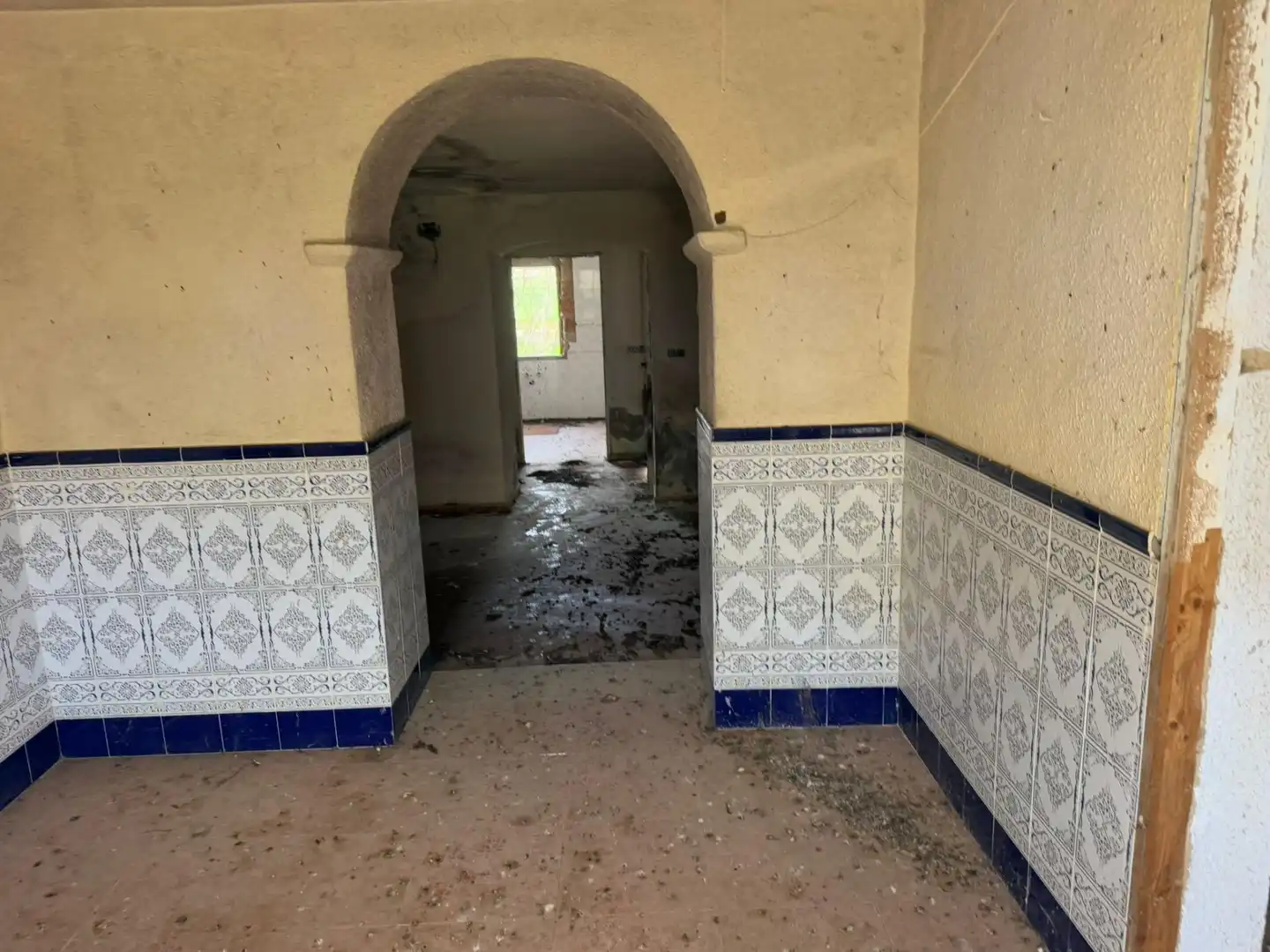 Casa adosada en venda a Almendral