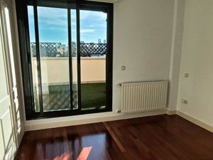 Bedroom of Attic for rent in  Madrid Capital  with Air Conditioner, Heating and Terrace