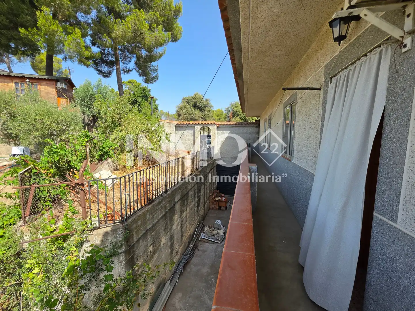 Jardí de Casa o xalet en venda en Sant Andreu de la Barca amb Aire condicionat, Calefacció i Jardí privat