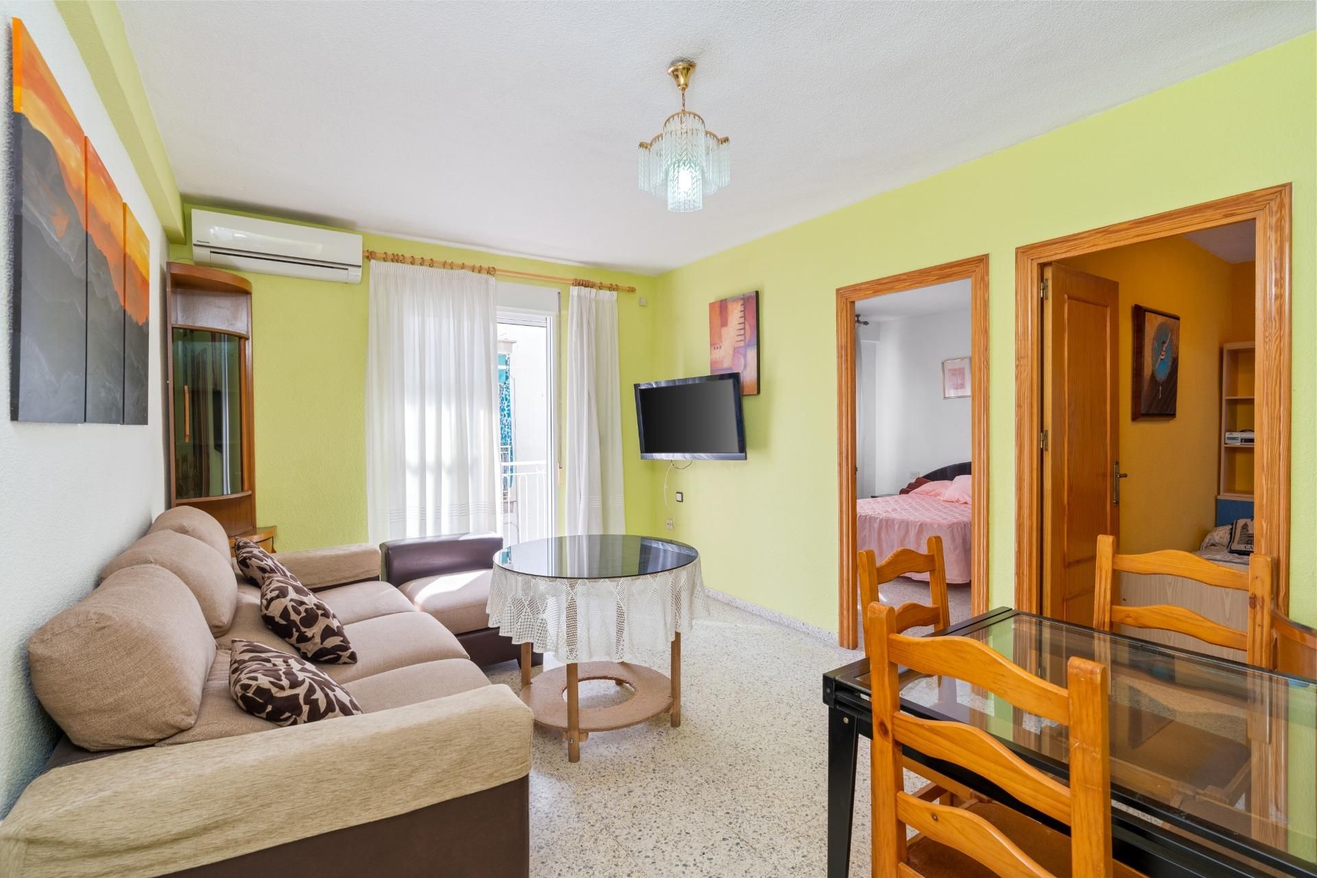 Sala d'estar de Pis en venda en Atarfe amb Aire condicionat i Balcó