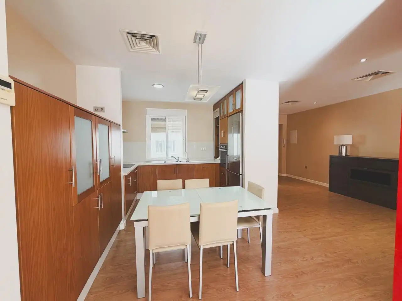 Comedor de Piso en venta en Cádiz con Aire acondicionado, Calefacción y Balcón