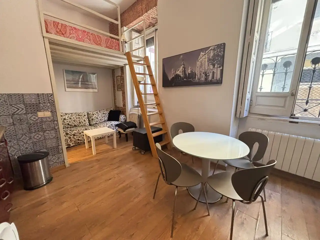 Schlafzimmer von Erdgeschoss zum Verkauf in Centro
