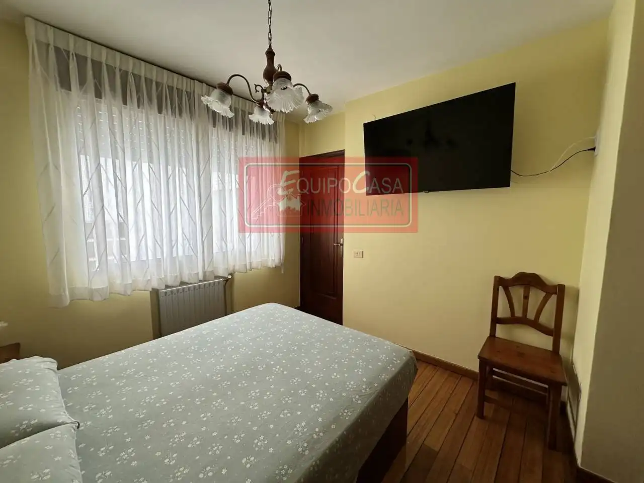 Bedroom of Apartments for rent in Lugo  with Heating, Parquet flooring and Furnished